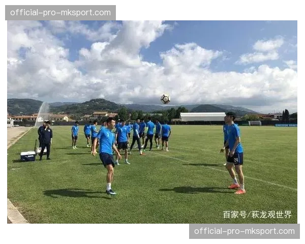 “大脚找前锋”战术回归？数据揭秘中超中下游球队的生存策略演变