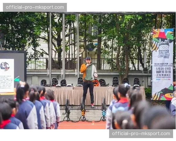 英国启动“校园轮上运动”计划，将BMX体验课引入百所中学